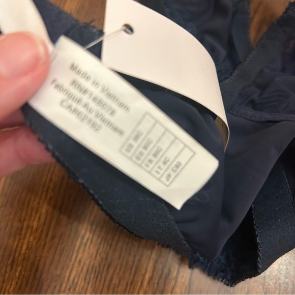 Curve Muse Lingerie NEW blue nylon lace padded wireless bra size 36 C - Picture 5 of 8